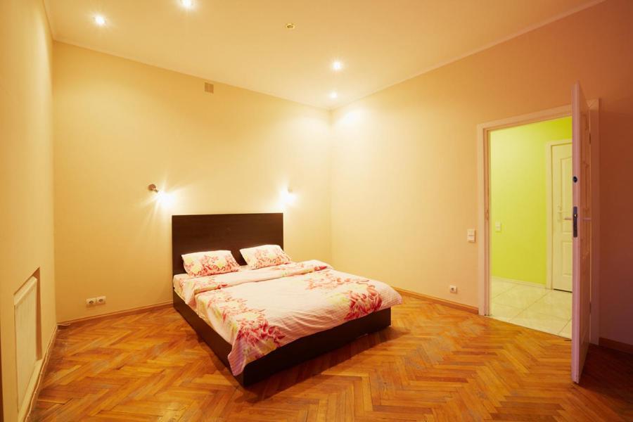 Stay Lviv Apartments Номер фото